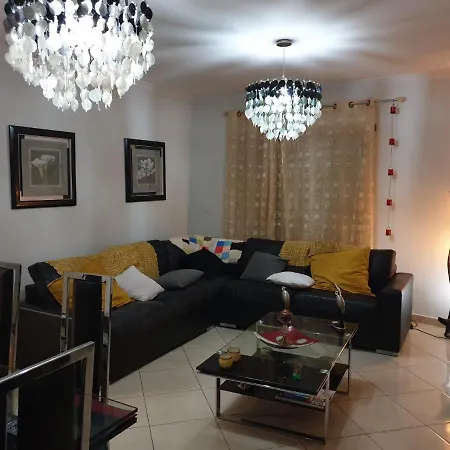 Apartment Splendor *